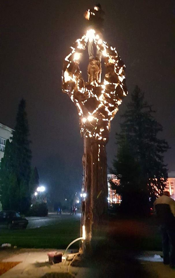 У День пам’яті жертв Голодомору в Ужгороді відкриють "не ту" "Свічу пам'яті" (ВІДЕО)