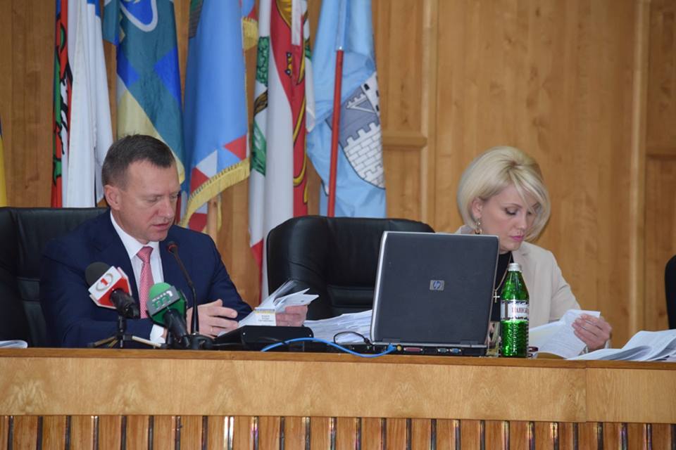 На компенсації за перевезення пільговиків в Ужгороді депутати міськради виділили на 2019  рік 32 млн грн