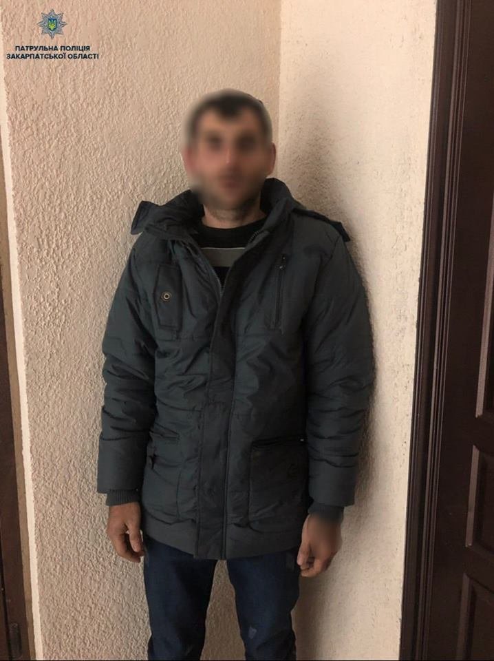 В Ужгороді затримали одного з банди грабіжників (ФОТО)