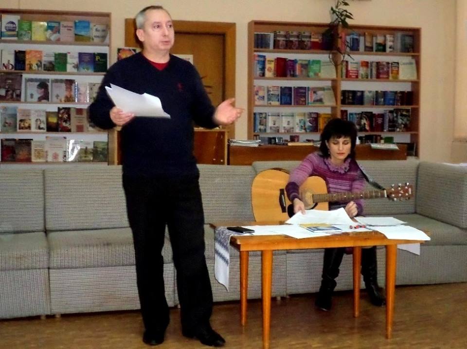 Володимир Маслов презентував у Мукачеві творчу авторську програму "Слово – як голос душі" (ФОТО)