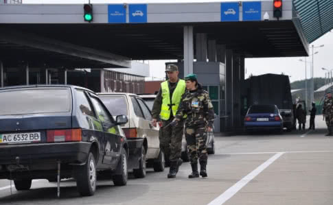 ЄС через корупцію закрив проект модернізації кордону України, зокрема на Закарпатті - Reuters