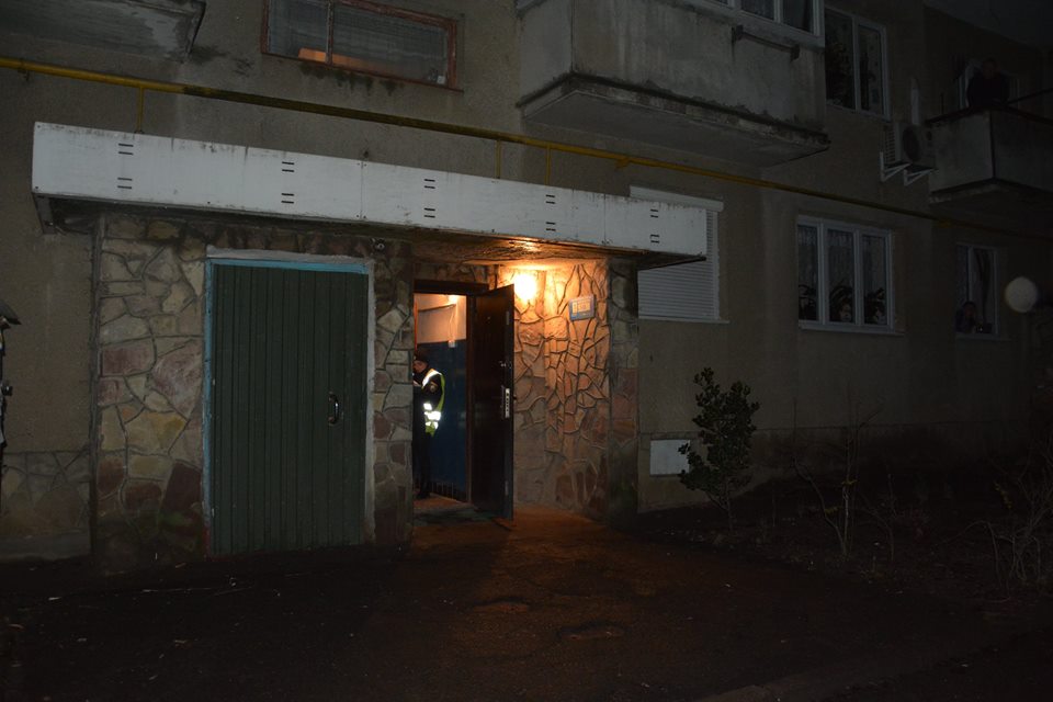 Підозрюваного в убивстві юнака у під'їзді багатопверхівки в Мукачеві й надалі триматимуть під вартою