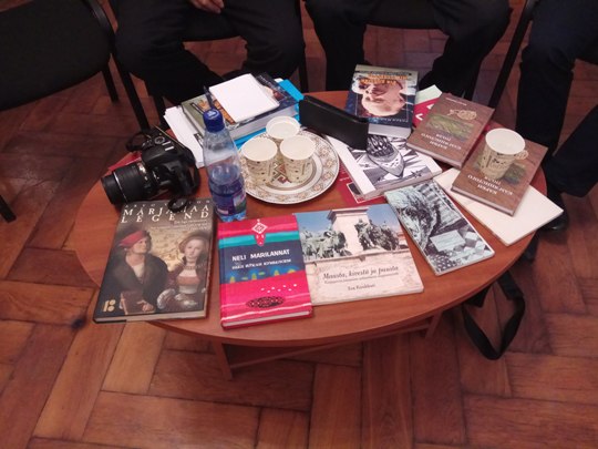 "Літературне добросусідство" панувало в Ужгороді (ФОТО)