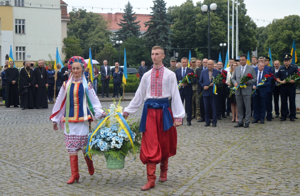 На Закарпатті відбулися урочистості до Дня Конституції України (ФОТО)