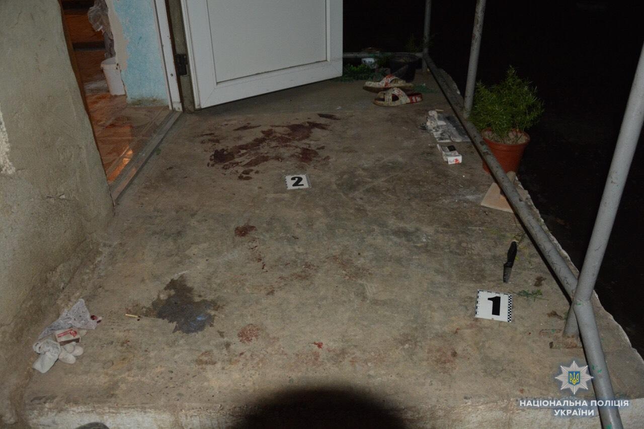 У Чинадієві на Мукачівщині п'яний син під час сварки вбив власного батька кількома ударами ножа (ФОТО)