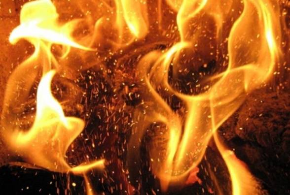 На Перечинщині згоріла надвірна споруда, а в Ужгороді сталася пожежа у пункті прийому вторсировини