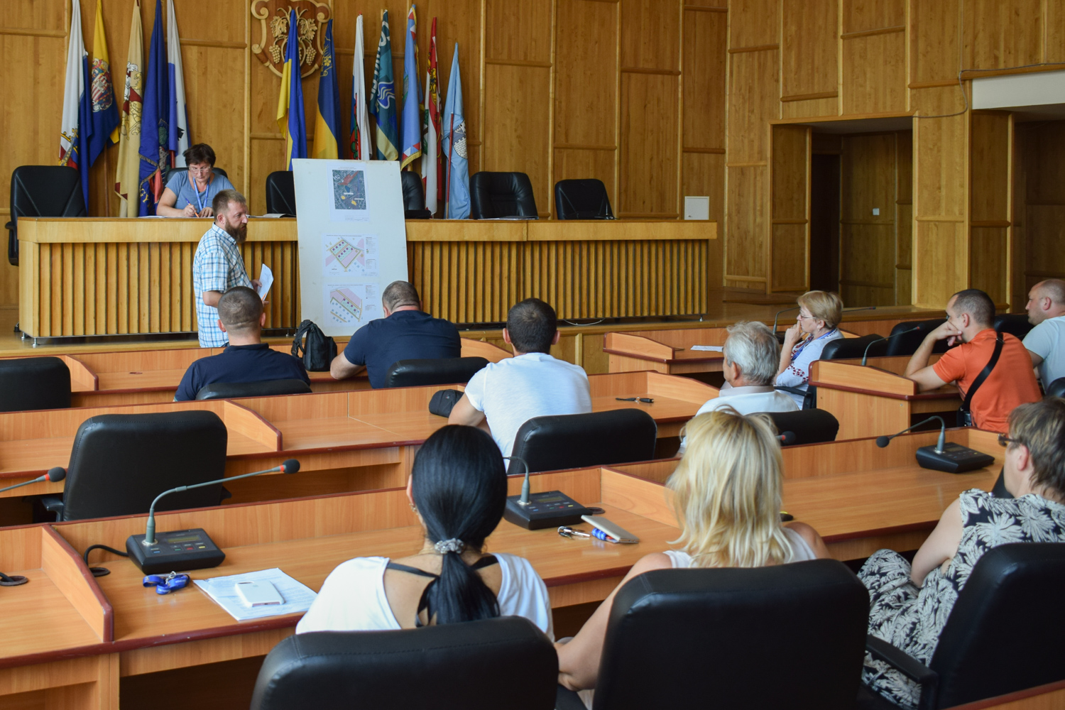 Громадські слухання з обговорення містобудівної документації відбулися в Ужгороді (ФОТО)