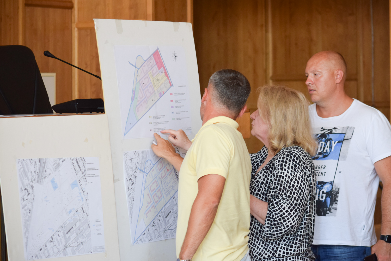 В Ужгороді на громадських слуханнях обговорили проекти містобудівної документації чотирьох планів територій (ФОТО)