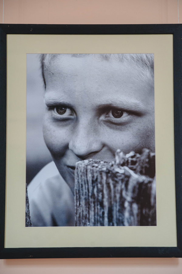 Чорно-білу фотоекспозицію "Закарпатці у XXI столітті. Монохром" авторства Володимира Ньорби можна оглянути в Ужгороді (ФОТО)