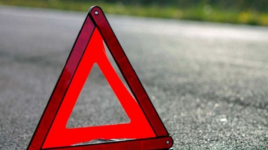 У селі на Ужгородщині "Мазда" вилетіла з дороги в кювет, постраждали водій та дві пасажирки