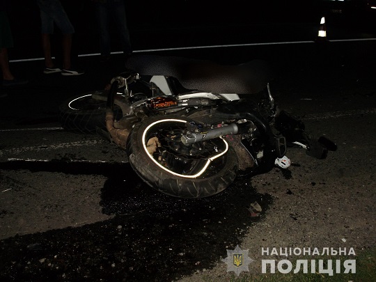 За фактом ДТП на Мукачівщині, в якій від зіткнення з вантажівкою загинув мотоцикліст, розпочато кримінальне провадження (ФОТО)