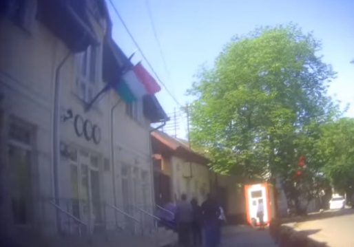 "Москальський" Галас хоче переконатися, що зафіксоване на скандальному відео консульство Угорщини в Берегові не є фейком