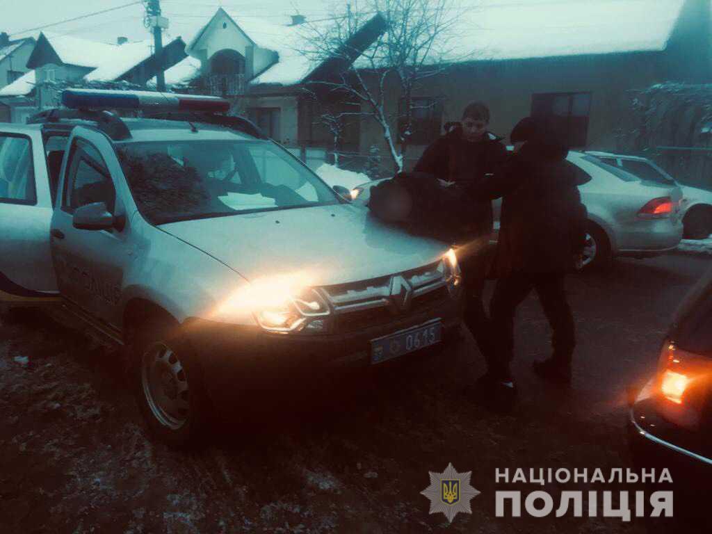 Затриманим на Тячівщині "гастролерам" із Житомирщини повідомлено про підозру