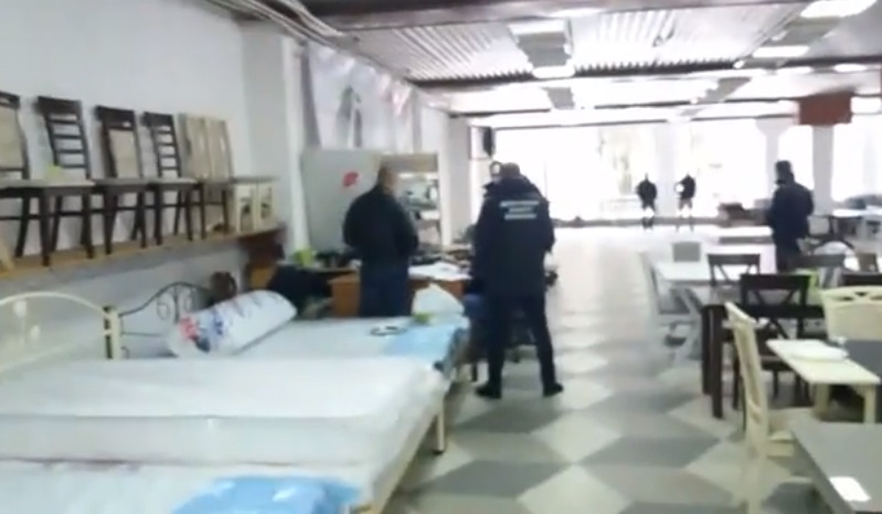 У справі Волошина слідчі дії проходять в меблевому магазині в Ужгороді - Рахімов (ВІДЕО)
