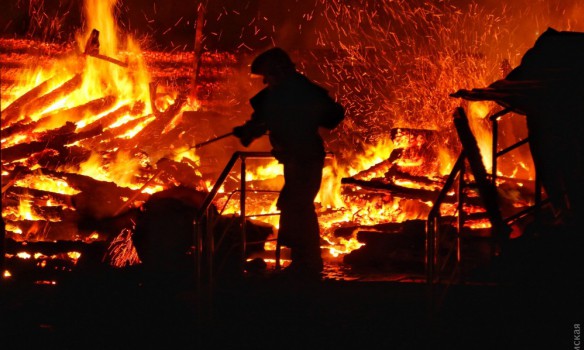Упродовж одного дня на Ужгородщині та у Свалявському районі в пожежах загинули чоловік і жінка