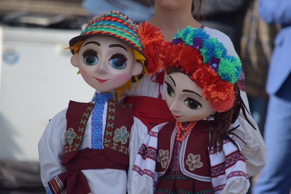 В Ужгороді розпочався Міжнародний фестиваль "Інтерлялька" (ФОТО)