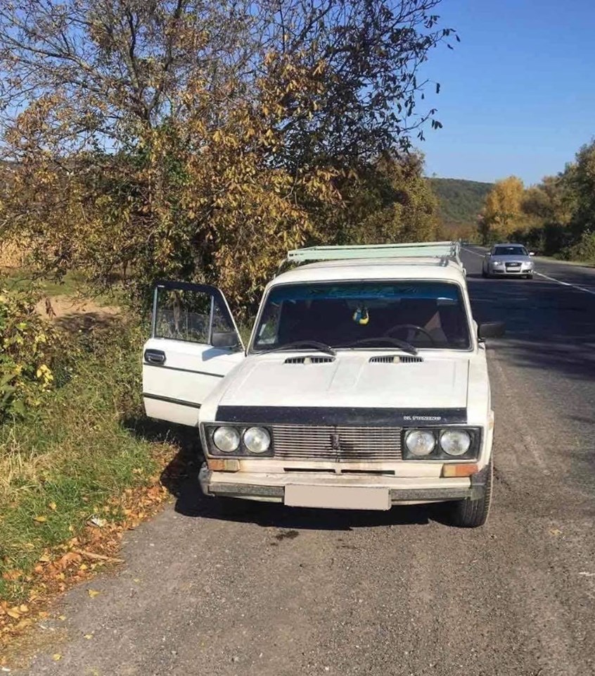 На Ужгородщині водій без посвідчення намагався відкупитись від патрульних хабарем