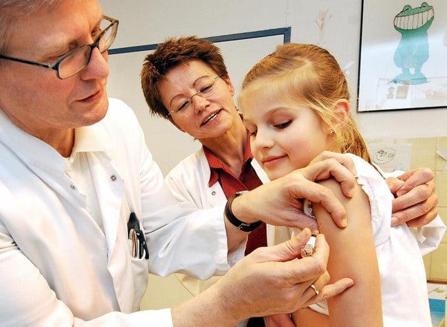 Щодня в Ужгороді щеплення від дифтерії роблять 1,5 тис містян, станом на нині вакциновано понад 10,5 тис осіб