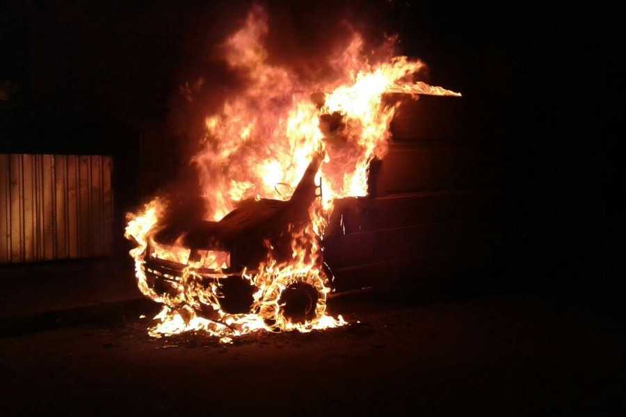 На Іршавщині пожежа понищила Mercedes Sprinter