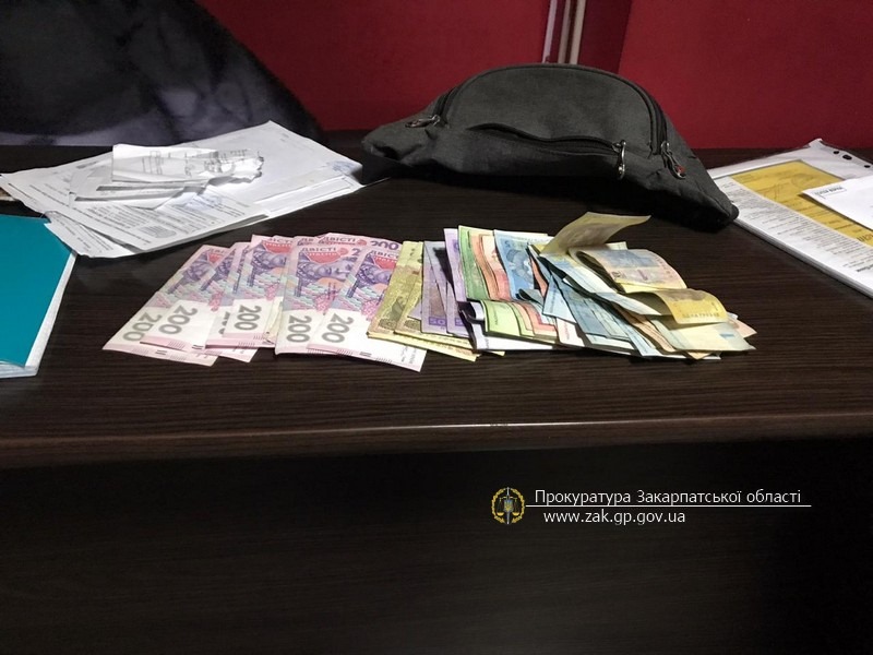 Погоджено підозру ще 5 учасникам злочинної організації, що забезпечували роботу незаконних ігротек в Ужгороді