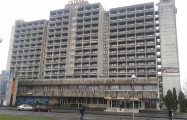 Суд зупинив роботу готелю "Інтурист-Закарпаття" в Ужгороді заради безпеки здоров’я та життя його відвідувачів