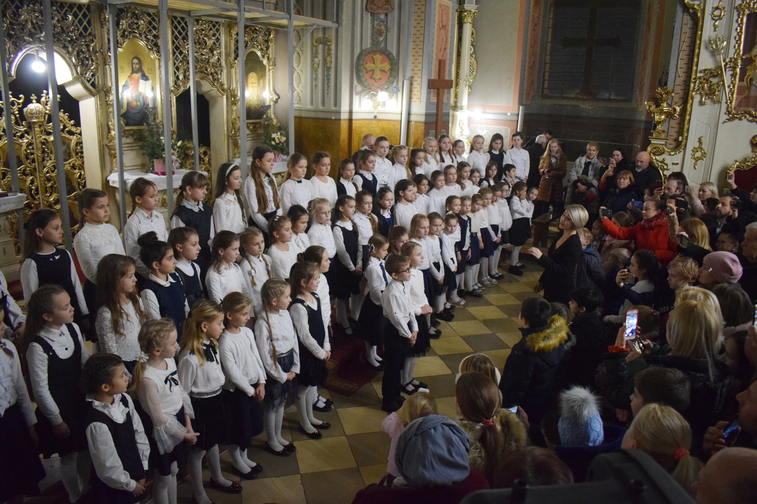 Відбувся Різдвяний концерт учнів Ужгородської дитячої музичної школи №1 ім.П.Чайковського
