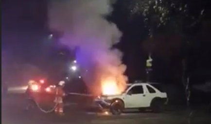 В Іршаві загасили автівку, що загорілася на ходу