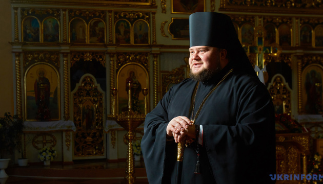 На Закарпатті РПЦ хоче силою повернути церкву ПЦУ - владика Варсонофій