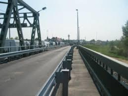 Угорщина планує будівництво нового мосту через Тису біля закарпатського Чопа