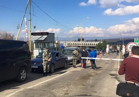 Ситуація з чергами на кордоні зі Словаччиною нормалізувалася