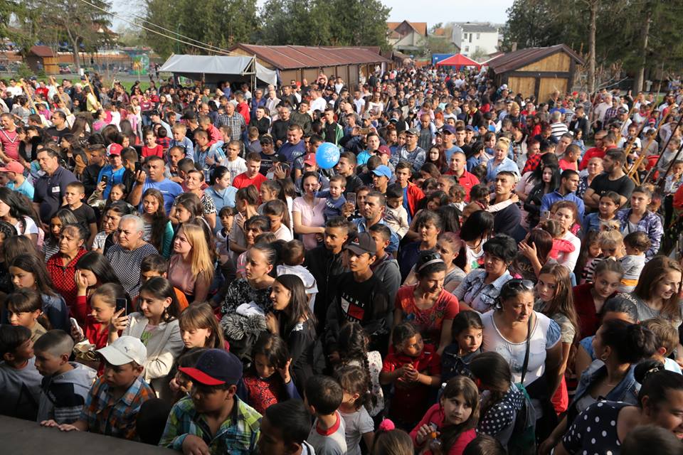 У Мукачеві урочисто відзначили Міжнародний день ромів (ФОТО, ВІДЕО)