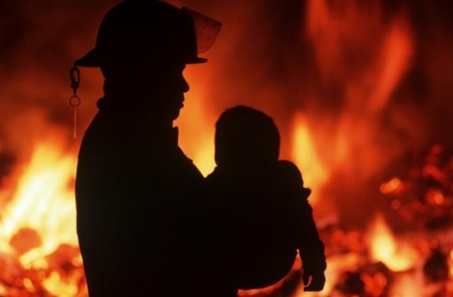 На Берегівщині в пожежі загинула дворічна дитина 