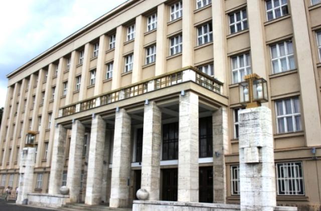 Бюджет Закарпаття грабують зарплатами чиновників Закарпатської облради (ТОП-10)