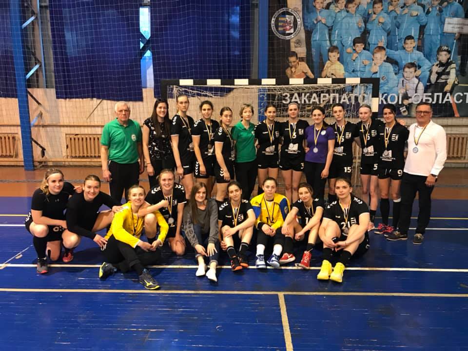 ГК "Карпати" - срібні призери Кубка України з гандболу серед жінок