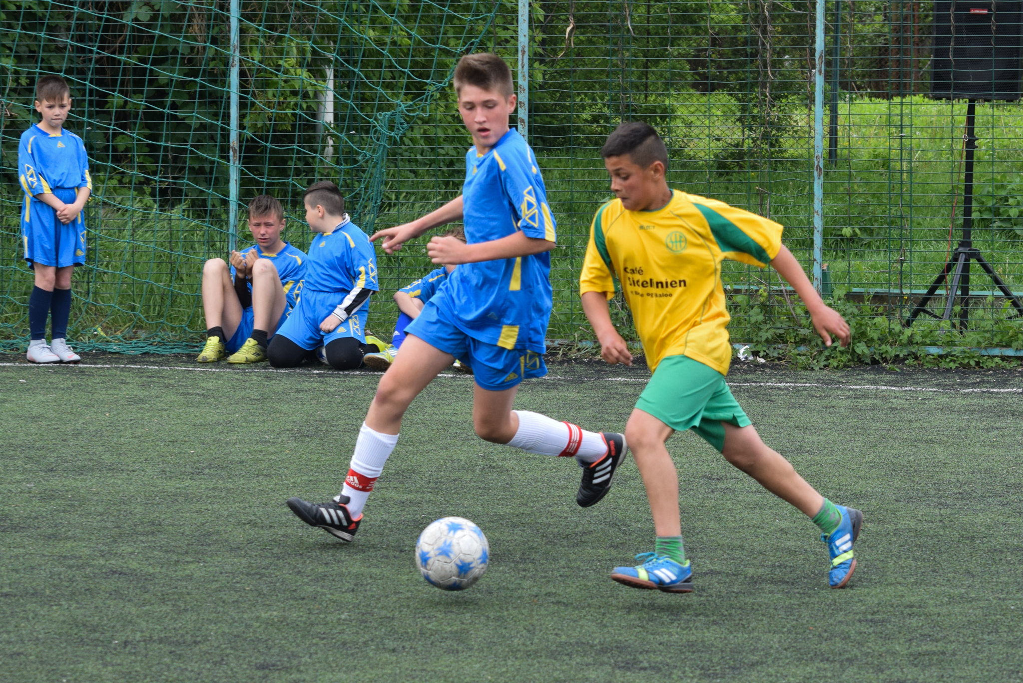 Перший етап обласного турніру з міні-футболу серед "проблемних" дітей провели в Ужгороді (ФОТО)