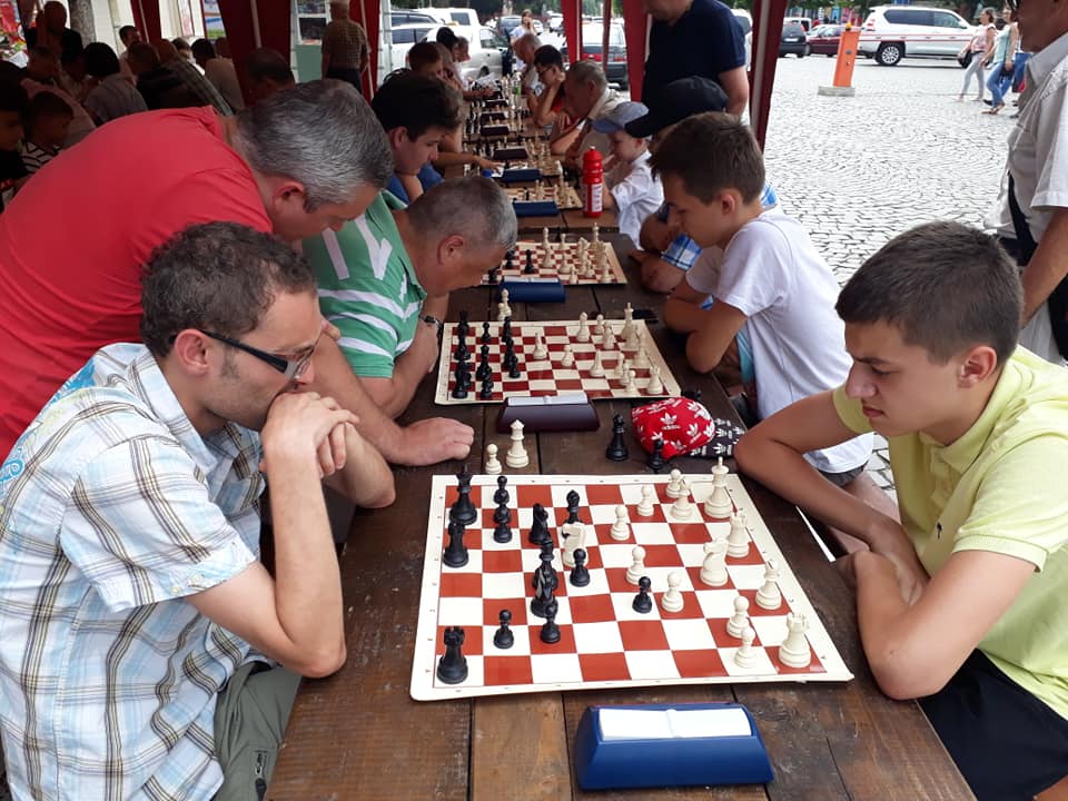 Понад 60 гравців зібрав шаховий турнір у Мукачеві (ФОТО)