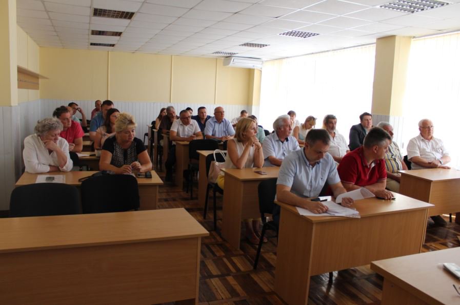 Понад 9 тисяч заяв на вступ подали абітурієнти в Ужгородський національний університет 