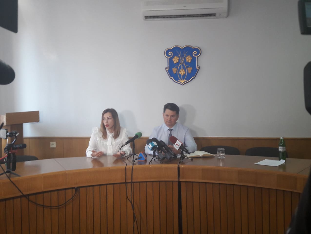 В Ужгороді розповіли про процес впровадження електронного квитка, але в громадськості залишилися запитання (ФОТО)