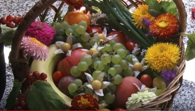 У Яблучний спас ужгородці освячують літній урожай (ВІДЕО)