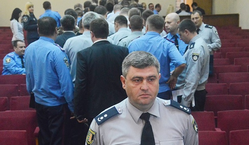 Аваков офіційно звільнив начальника поліції Закарпаття Стефанишина