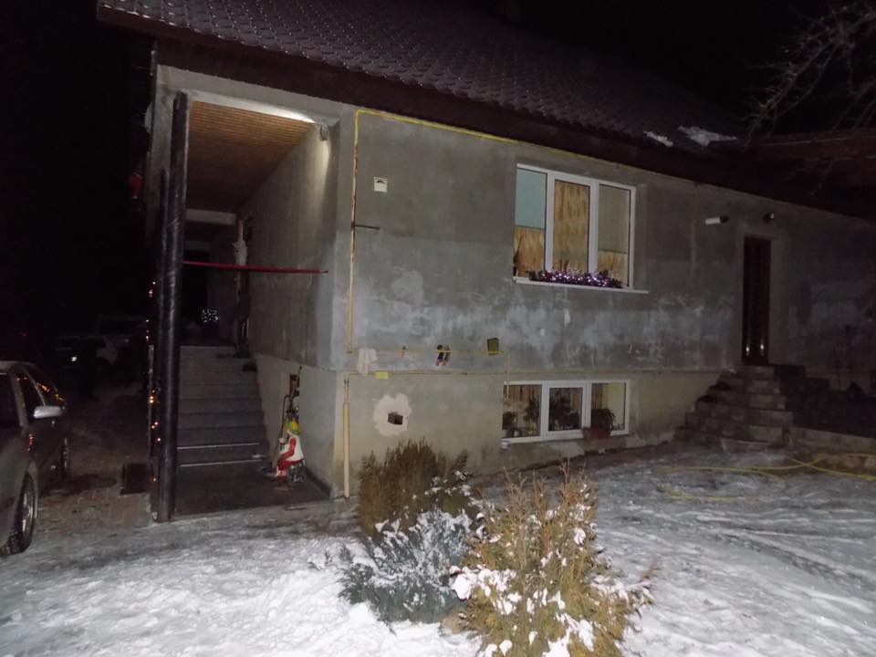 На Різдво двоє закарпатців вкрали з будинку у Драгові коштів на понад 100 тис грн (ФОТО)