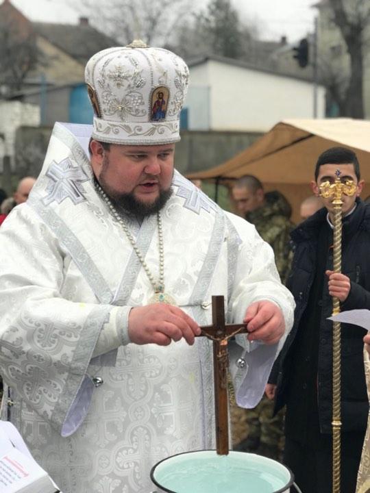 В Ужгороді освятив води Ужа єпископ Православної церкви України Варсонофій (ФОТО)