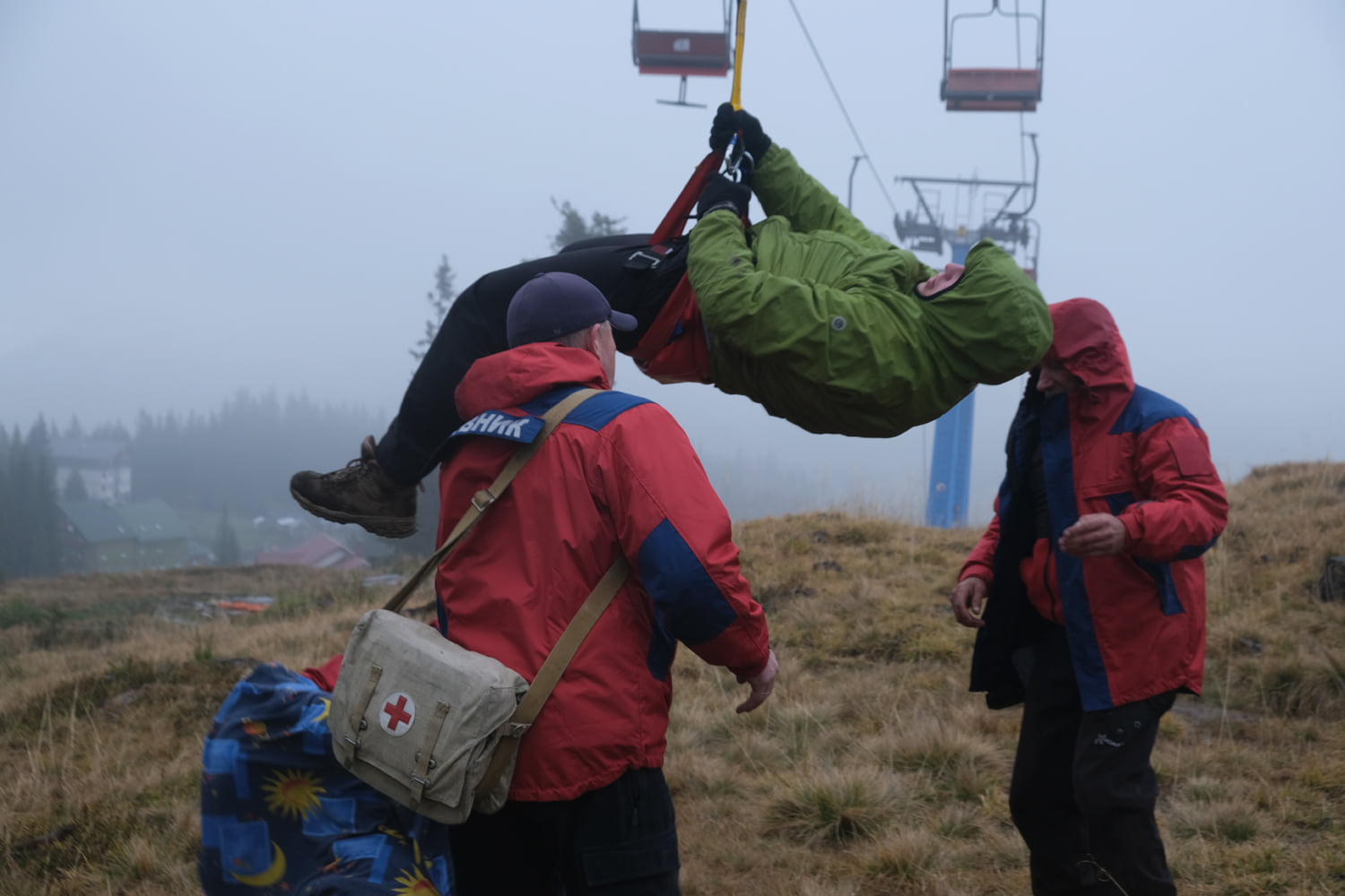 На Закарпатті готуються до відкриття гірськолижного сезону та піклуються про безпеку туристів (ФОТО)