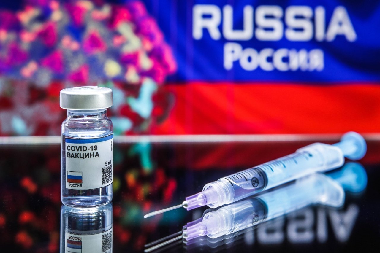 В ЄС назвали умову використання Угорщиною несертифікованої вакцини з Росії