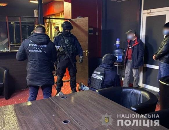 В Ужгороді поліція виявила місця незаконного грального бізнесу (ФОТО)