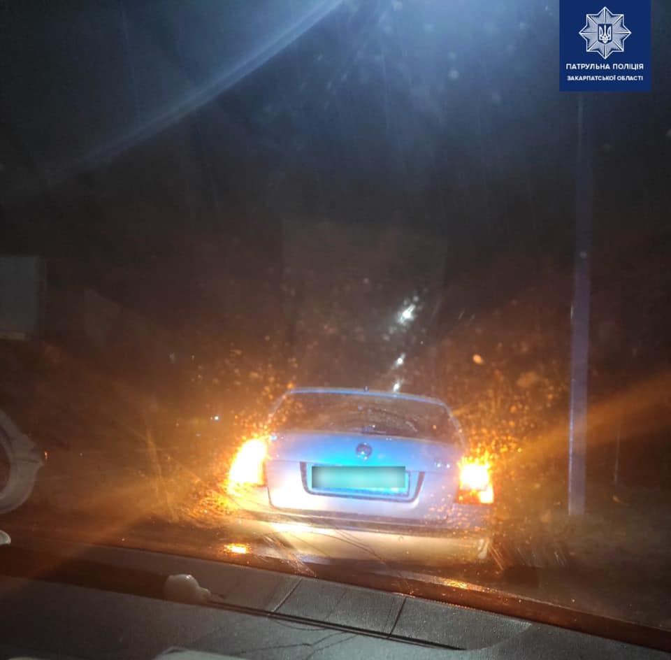 У Мукачеві вночі виявили двох водіїв під наркотиками (ФОТО)