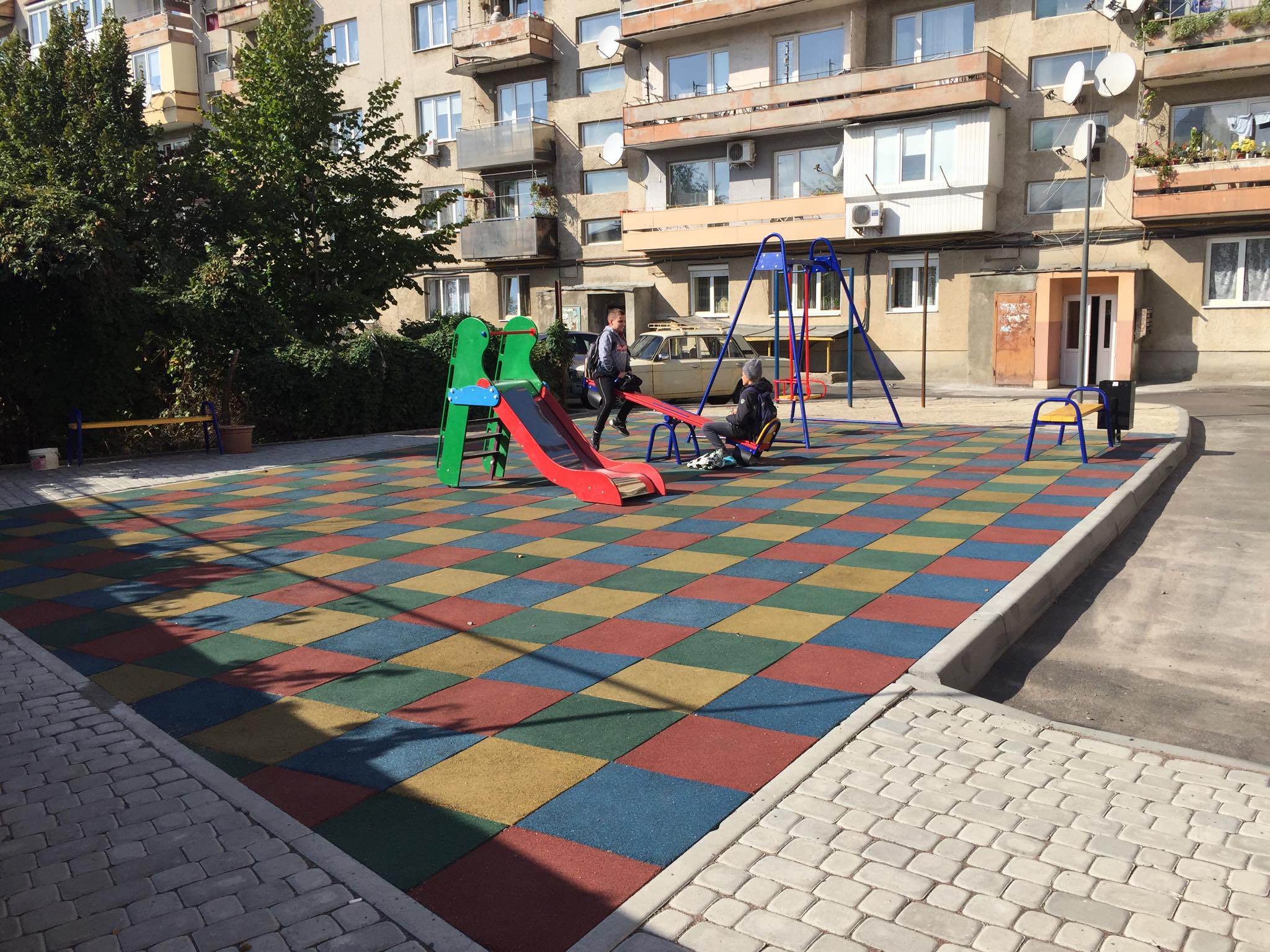 У Мукачівській ОТГ цьогоріч встановлять 15 дитячих майданчиків