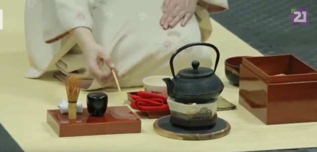 Ужгородці опанували японську чайну церемонію (ВІДЕО)