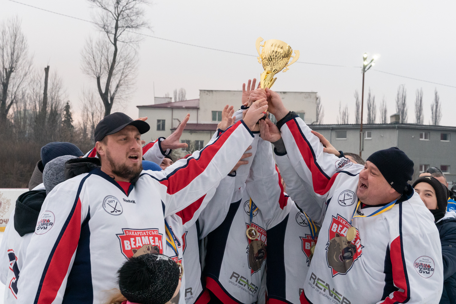 Переможцями міжнародного хокейного турніру в Ужгороді стали "Закарпатські ведмеді" (ФОТО)