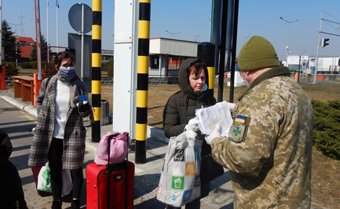 "Закриті" кордони: У суботу до України повернулися понад 16 тисяч громадян